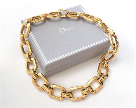 CHRISTIAN DIOR VINTAGE LARGE LONG NECKLACE WITH 